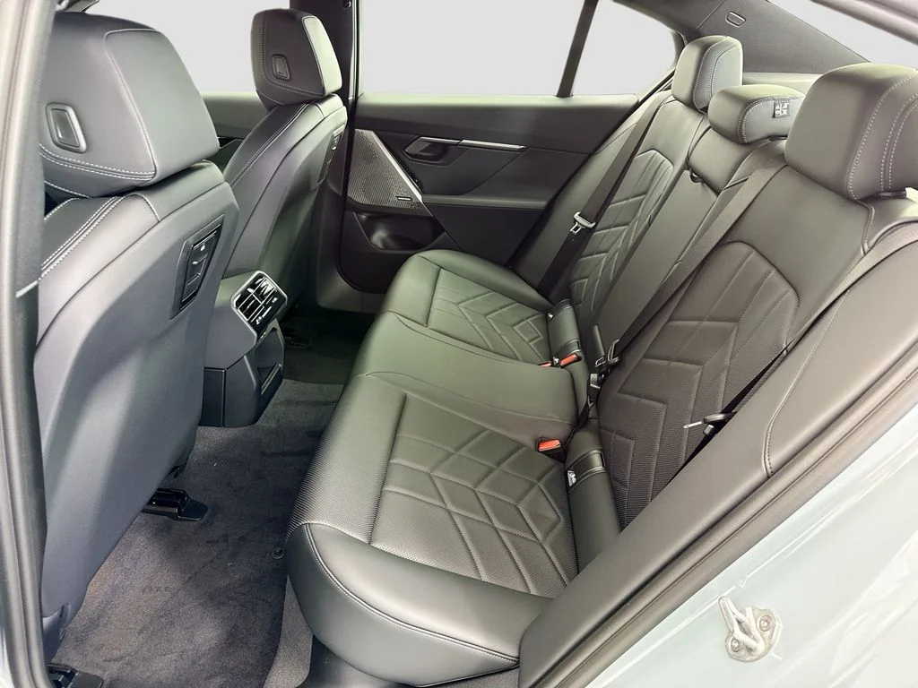 Used 2027 Gray BMW 530i image 20