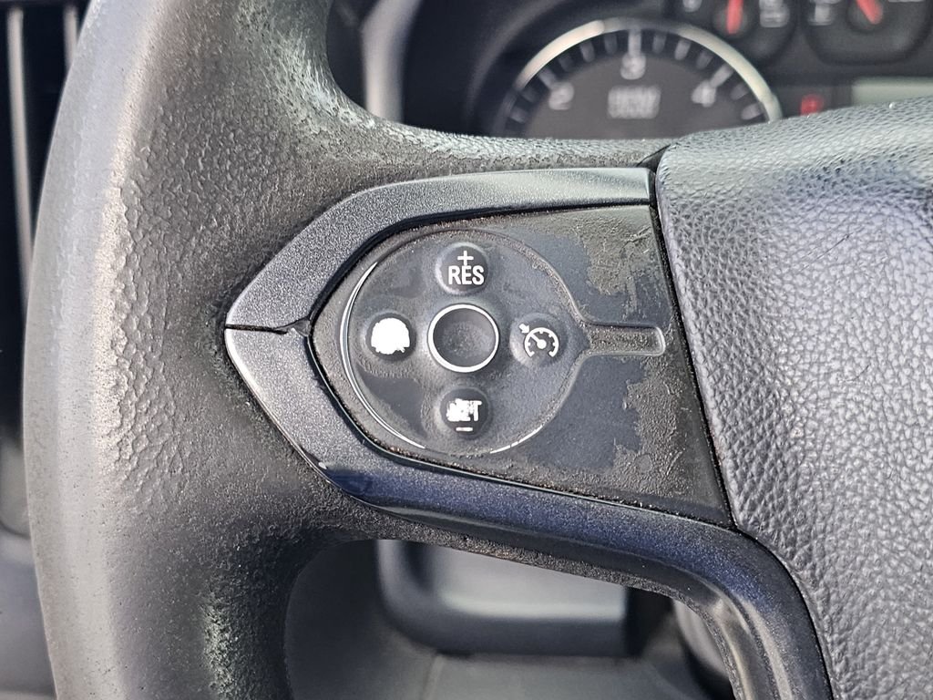 Used 2015 White Chevrolet WT image 18