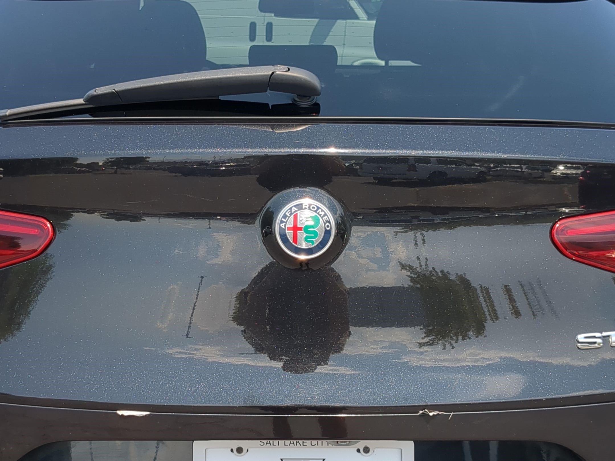 Used 2018 Black Alfa Romeo AWD image 13