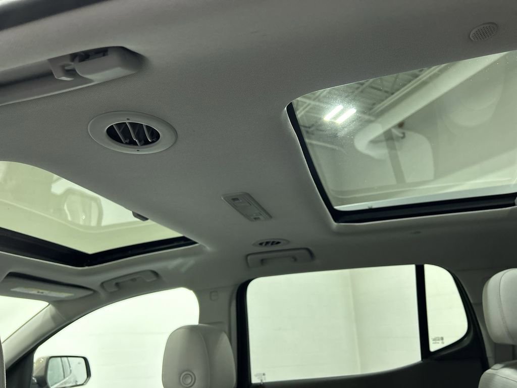 Used 2023 Light Stone Metallic GMC SLE image 16