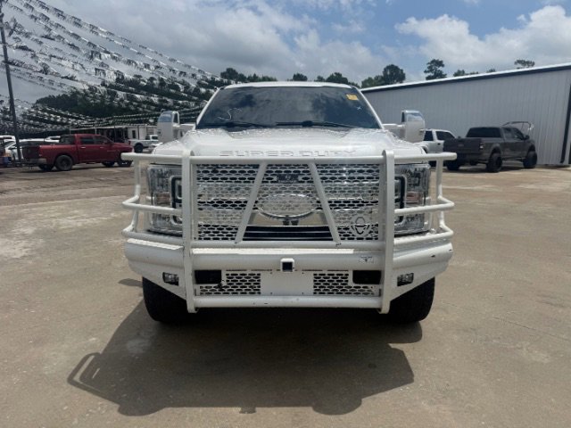 Used 2018 White Ford LARIAT image 8