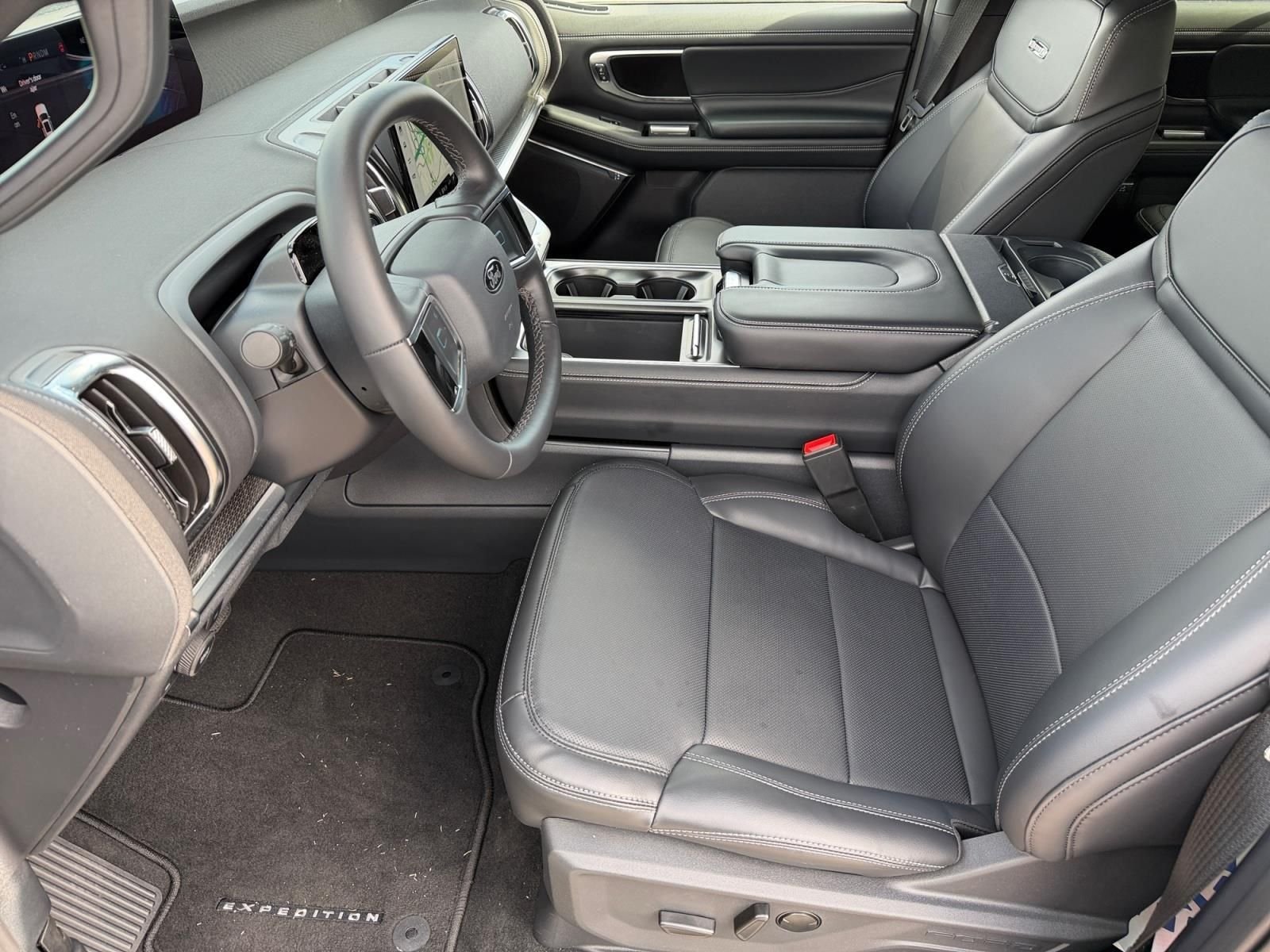 New 2026 Gray Ford Platinum image 11