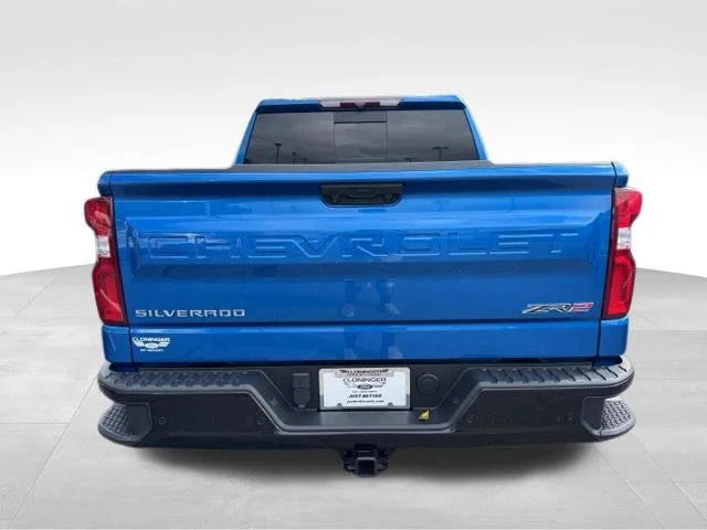 Used 2022 Blue Chevrolet ZR2 image 6