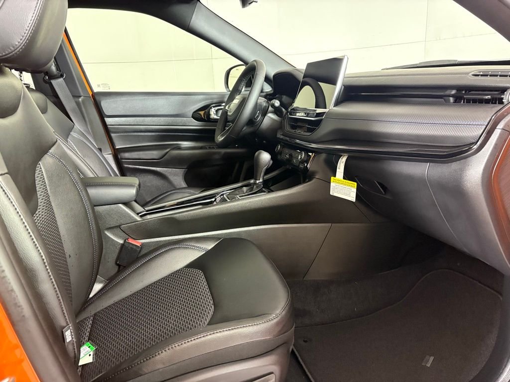 New 2026 Joose Exterior Paint Jeep Latitude image 14