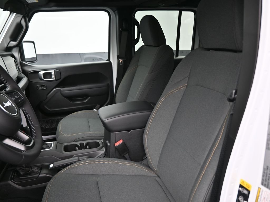 New 2026 Bright White Clearcoat Jeep Sport S image 19