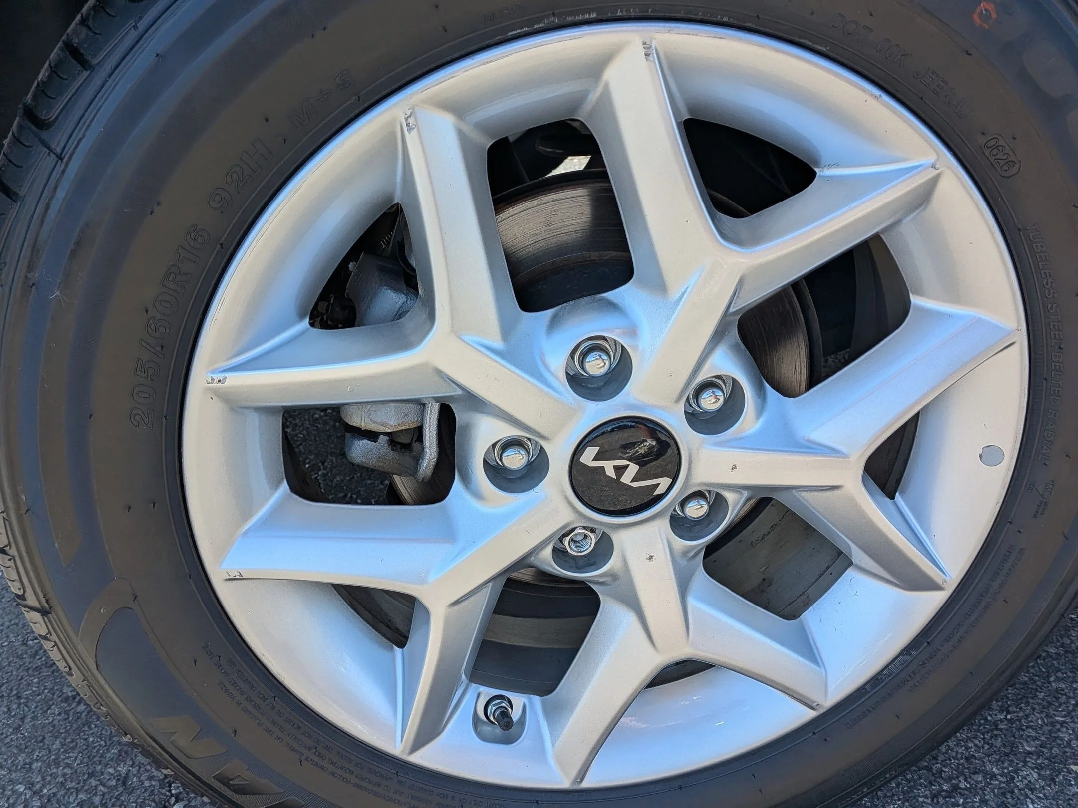 Used 2025 Steel Gray Kia LX image 24