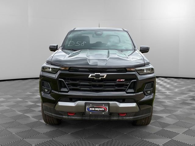 2026 Chevrolet Colorado Z71 - Photo 8