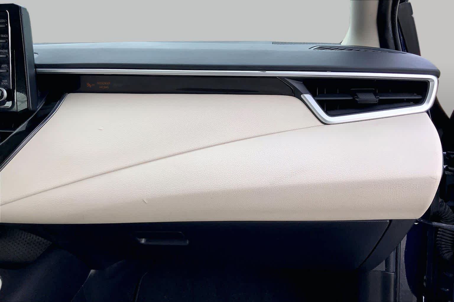 Used 2022 Blueprint Toyota LE image 18