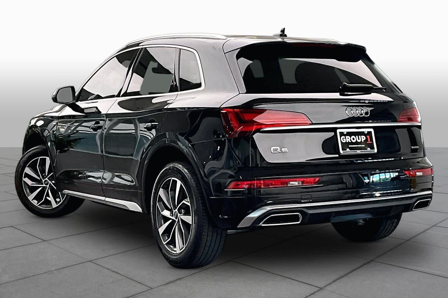 Used 2025 Mythos Black Metallic Audi S line Premium Plus image 12