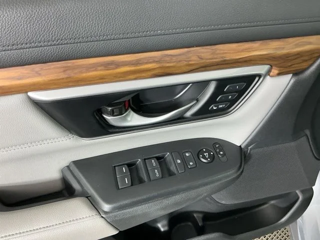 Used 2019  Honda EX-L image 13