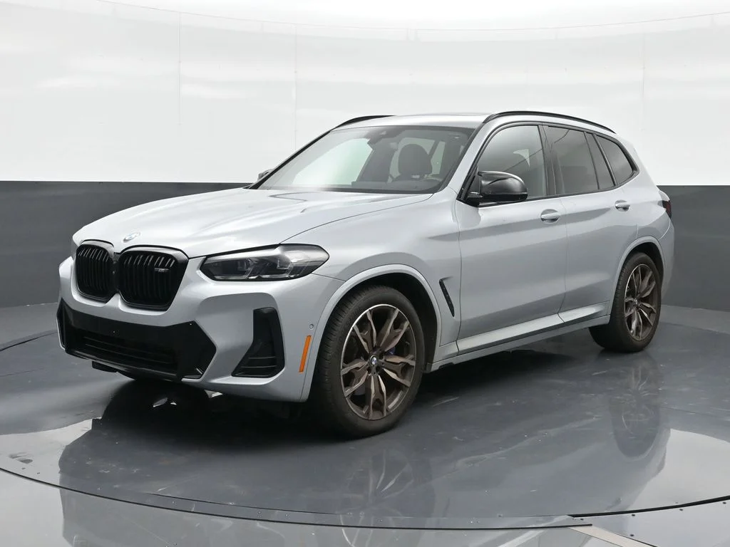 2023 BMW X3 M40i's photo