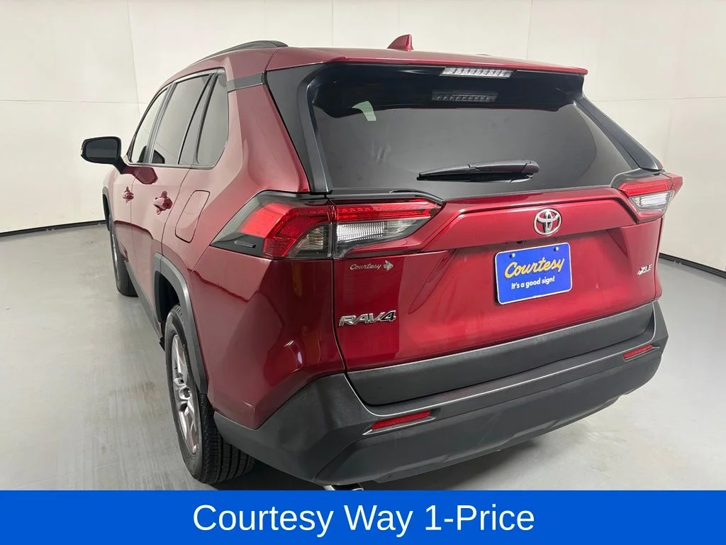 Used 2025 Red Toyota XLE image 8