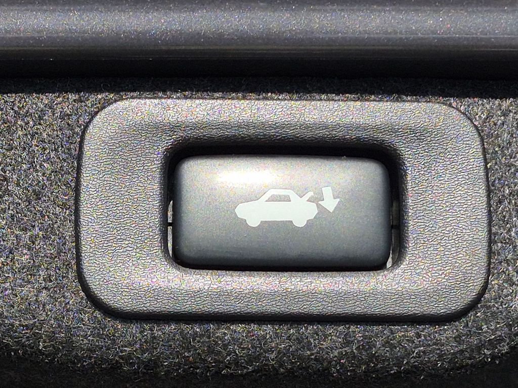 Used 2016 Gray Lexus 350 image 31