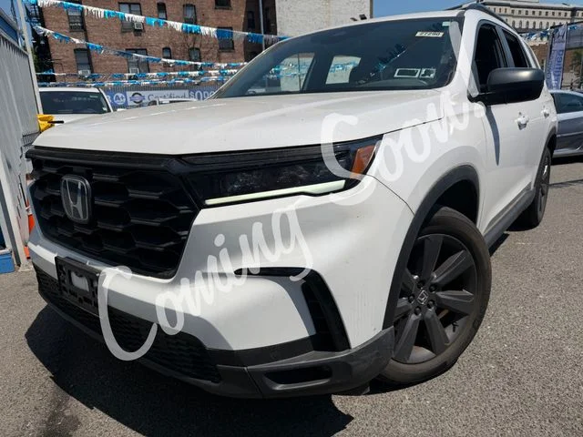 2023 Honda Pilot Sport AWD's photo