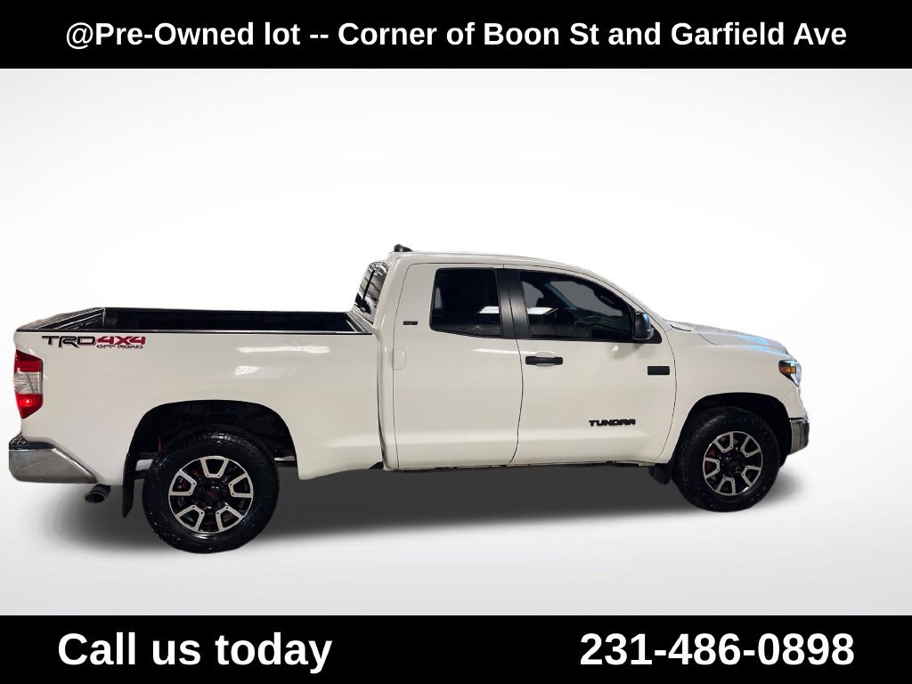 Used 2021 White Toyota SR5 image 6