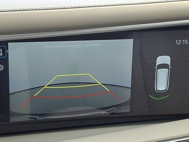 New 2026 White Hyundai SE FWD image 21