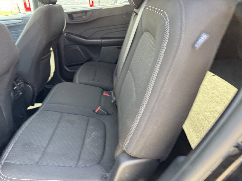 Used 2024 Black Metallic Ford Active image 14