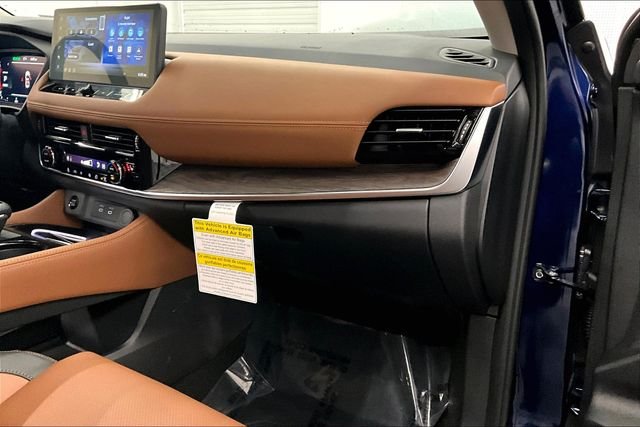 2025 Nissan Rogue Platinum - Photo 34