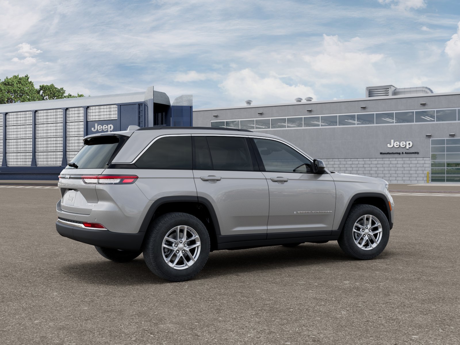 New 2026 Silver Zynith Exterior Paint Jeep Laredo image 22