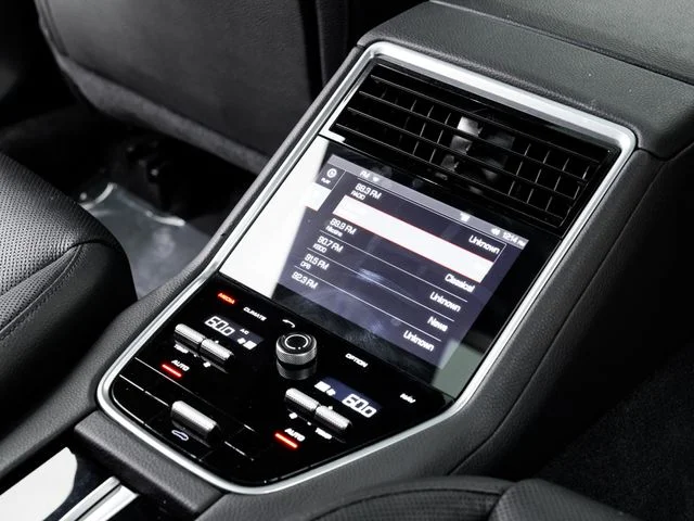 Used 2019  Porsche 4 image 28