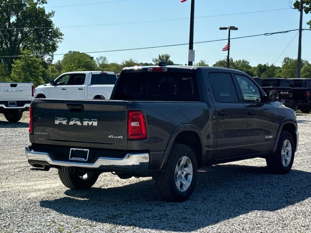 New 2026 Granite Crystal Metallic Clearcoat RAM Big Horn/Lone Star image 7