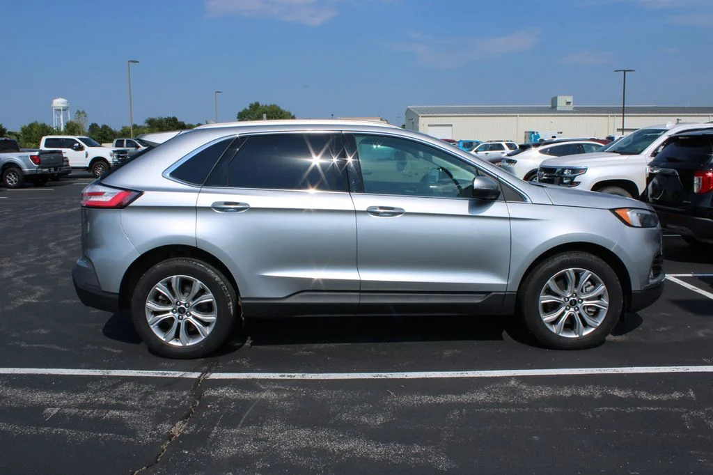 Certified Used 2024 Silver Metallic Ford Titanium image 3