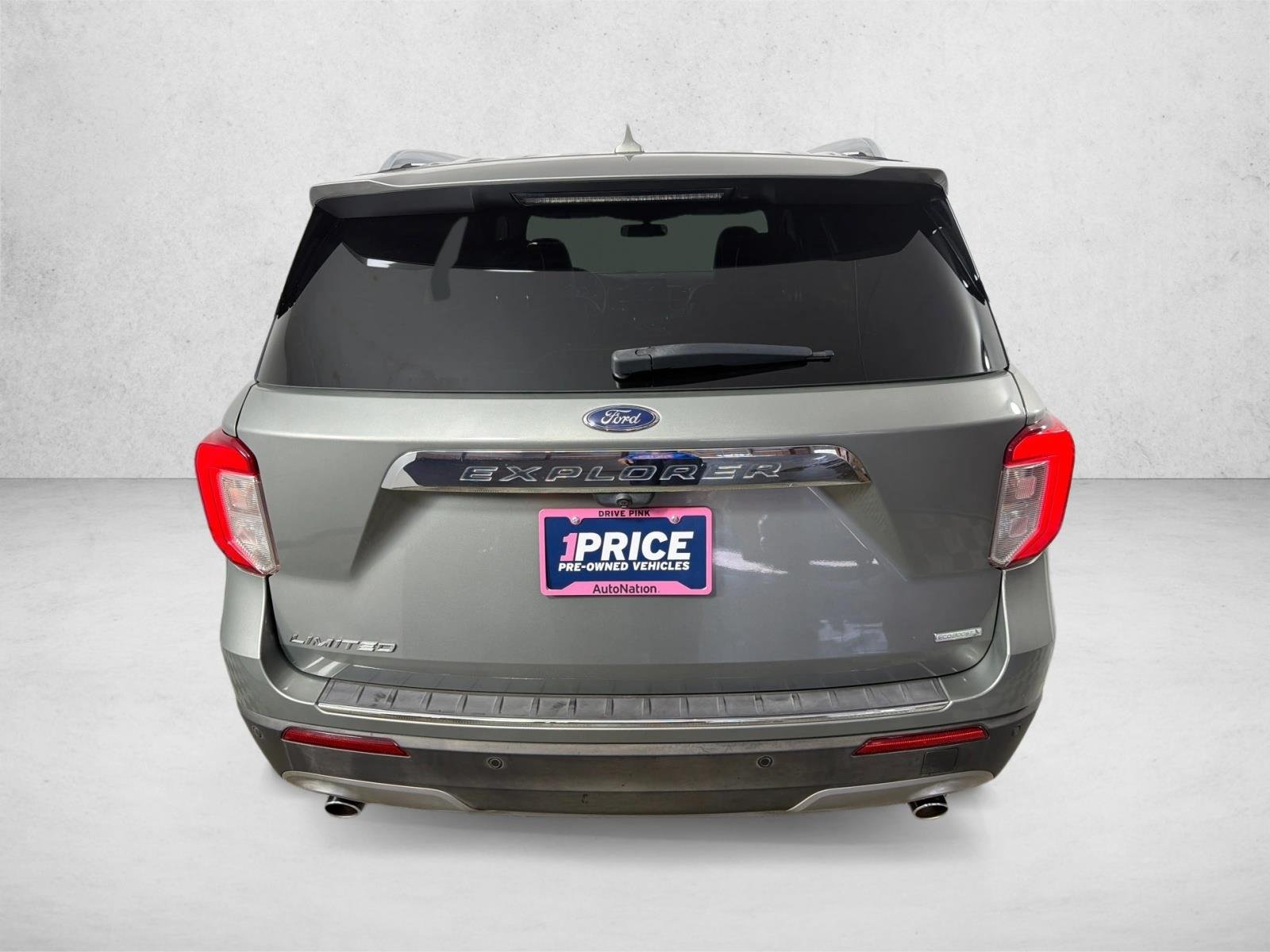 Used 2020 Silver Spruce Metallic Ford Limited image 5