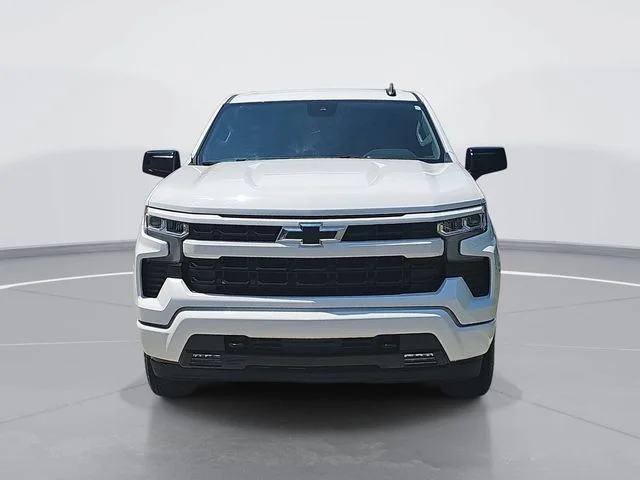 Used 2024 White Chevrolet RST image 8