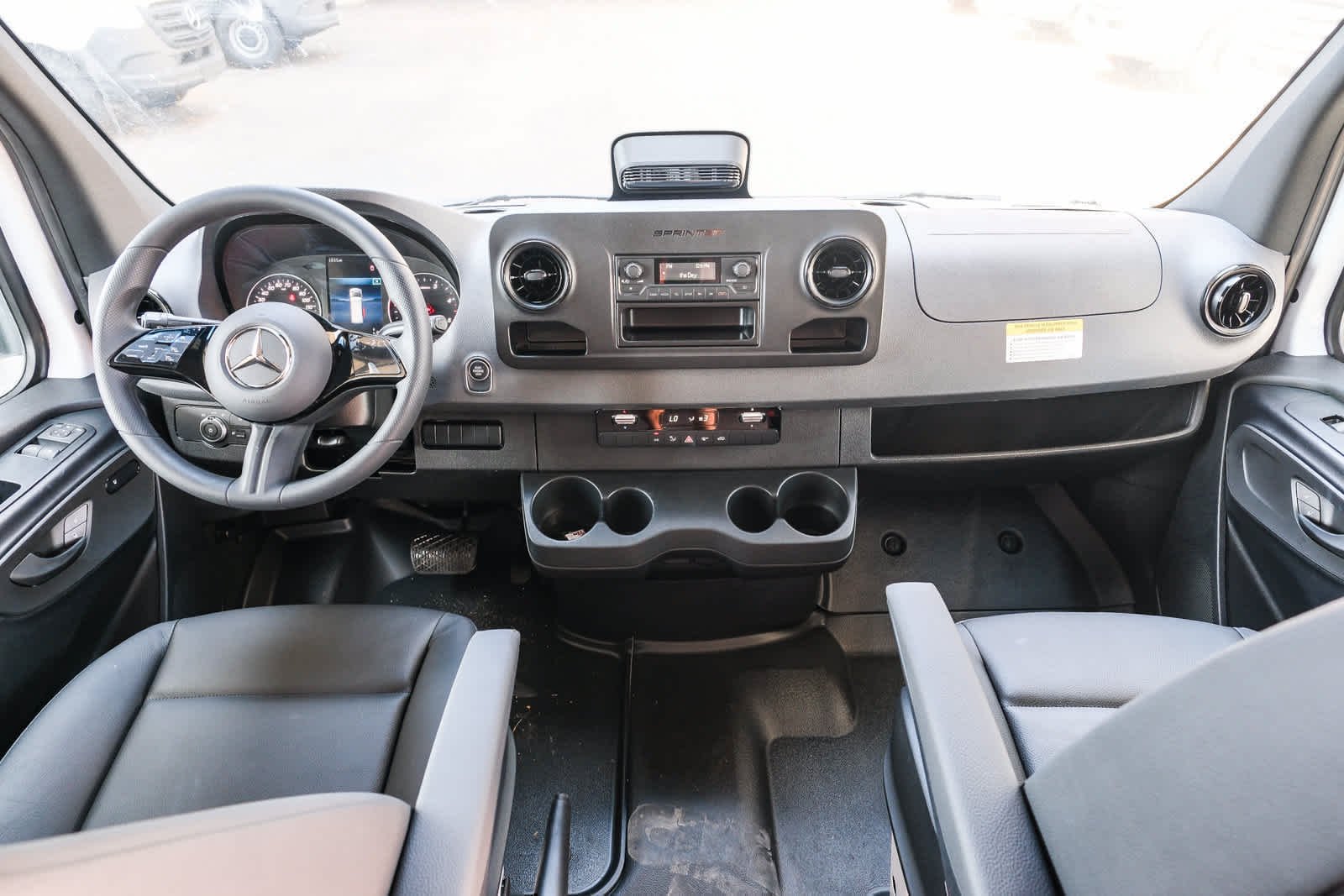 New 2026 Arctic+White Mercedes-Benz Cargo 144 WB  RWD 2.0L 4-Cylinder image 15