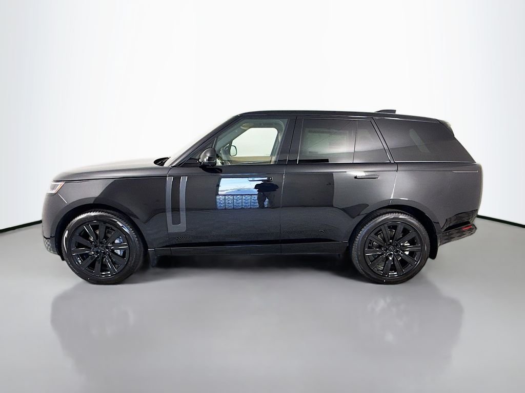 New 2026 Santorini Black Land Rover SE image 2
