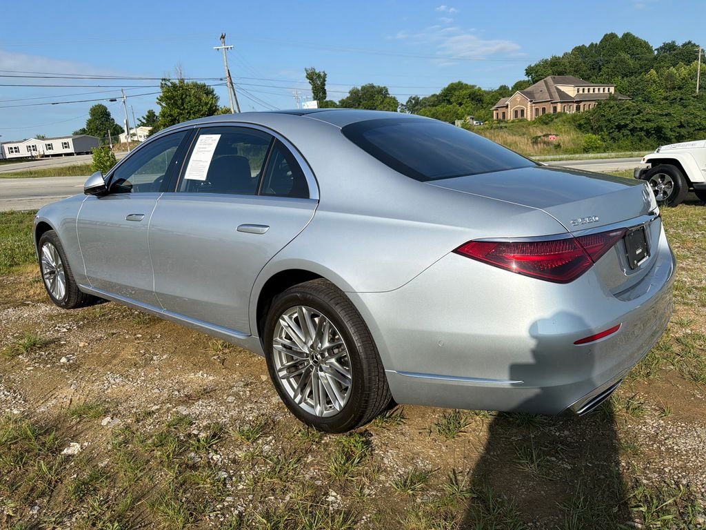Used 2021 Silver Mercedes-Benz S 580 image 3