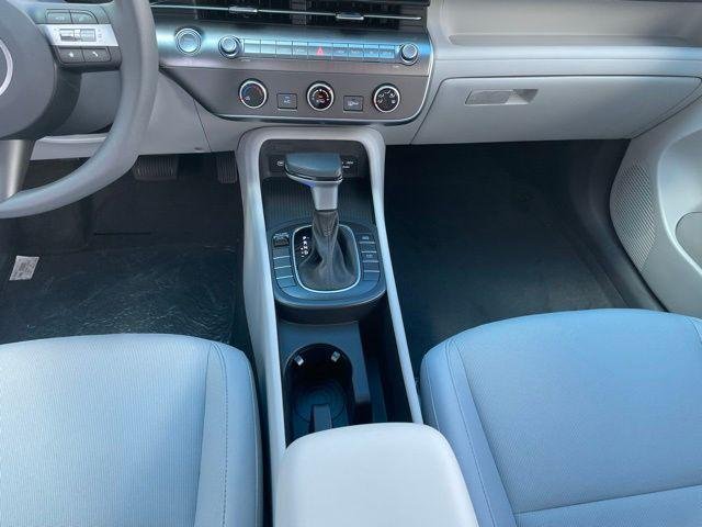 New 2026 White Hyundai SE FWD image 17