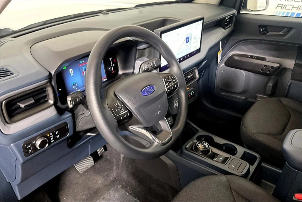 New 2026 Oxford White Ford XL image 6