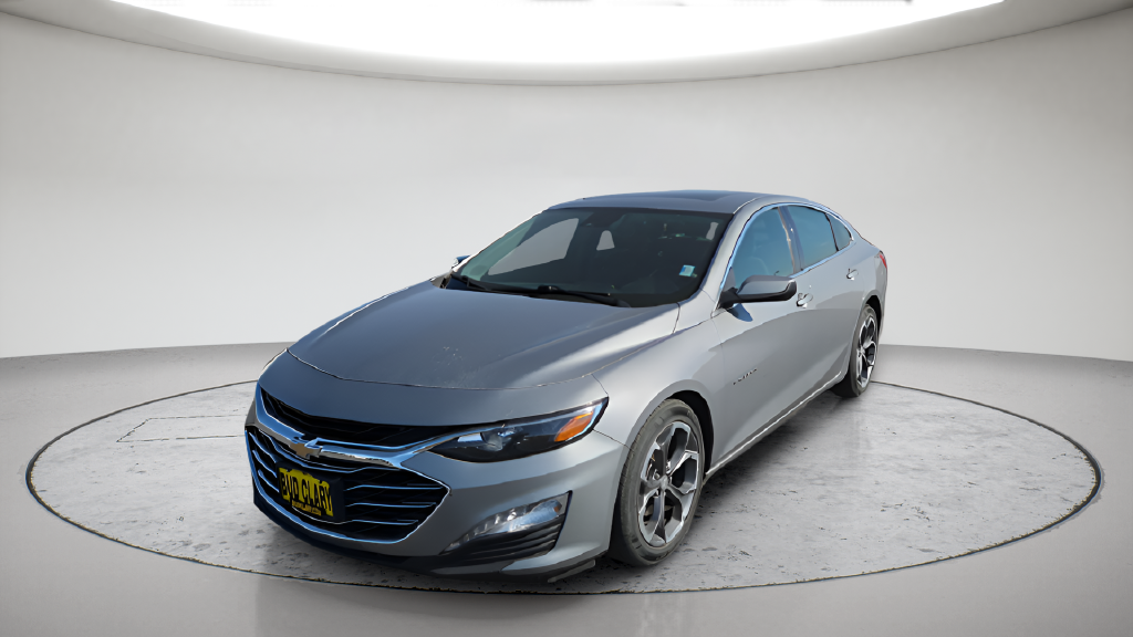 Used 2023 Gray Chevrolet LT image 2