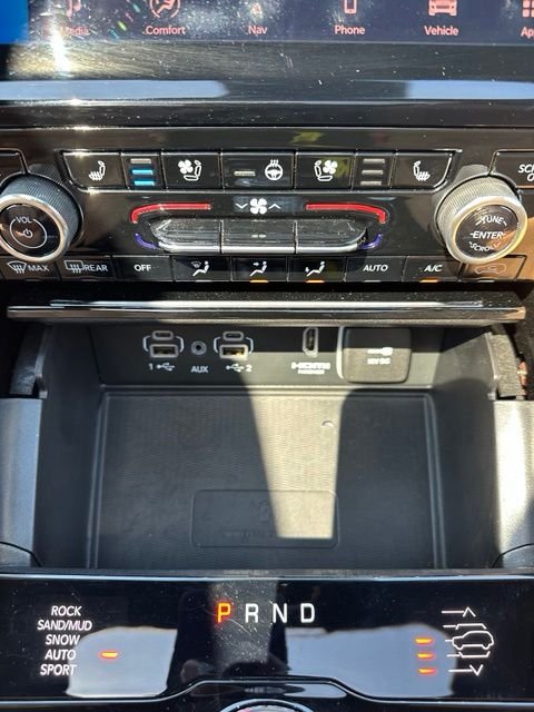 Used 2024 Silver Jeep Summit Reserve image 34