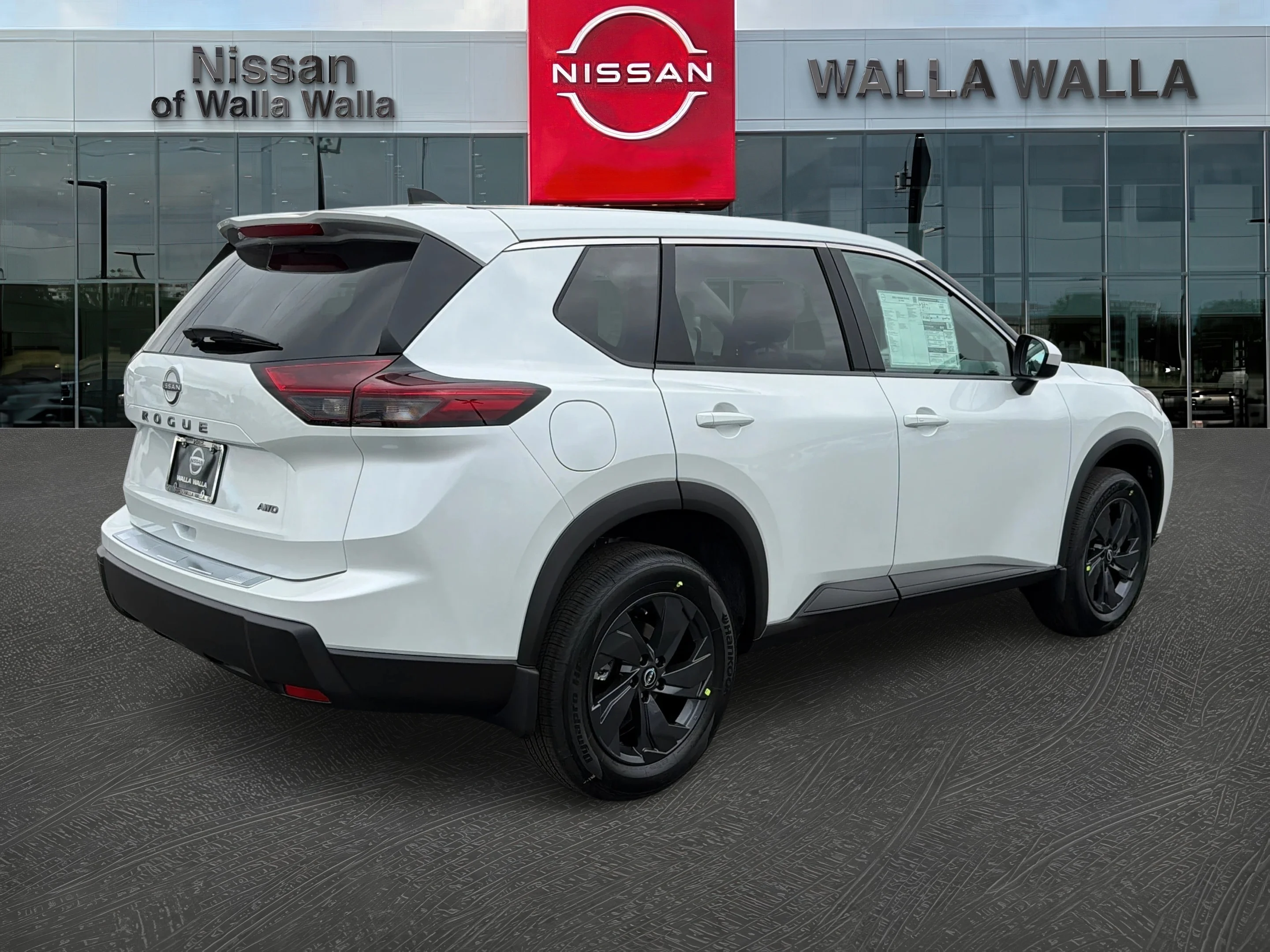 New 2026 Everest White Pearl Tricoat Nissan SV image 7