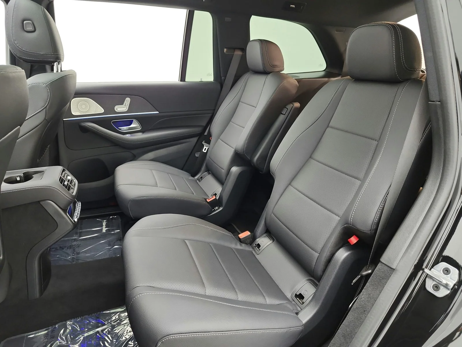 Used 2026 Obsidian Black Metallic Mercedes-Benz GLS 450 4MATIC® SUV image 22