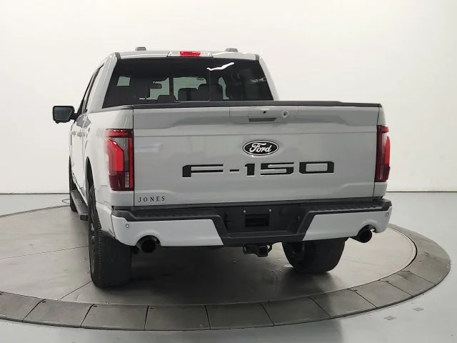 Used 2024 Avalanche Ford LARIAT image 8