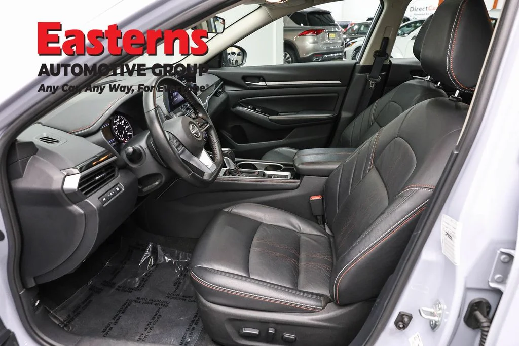 Used 2025 Gray Nissan 2.5 SR image 14