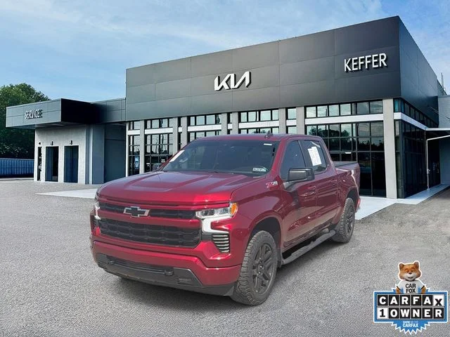 Used 2023 Red Chevrolet RST image 1
