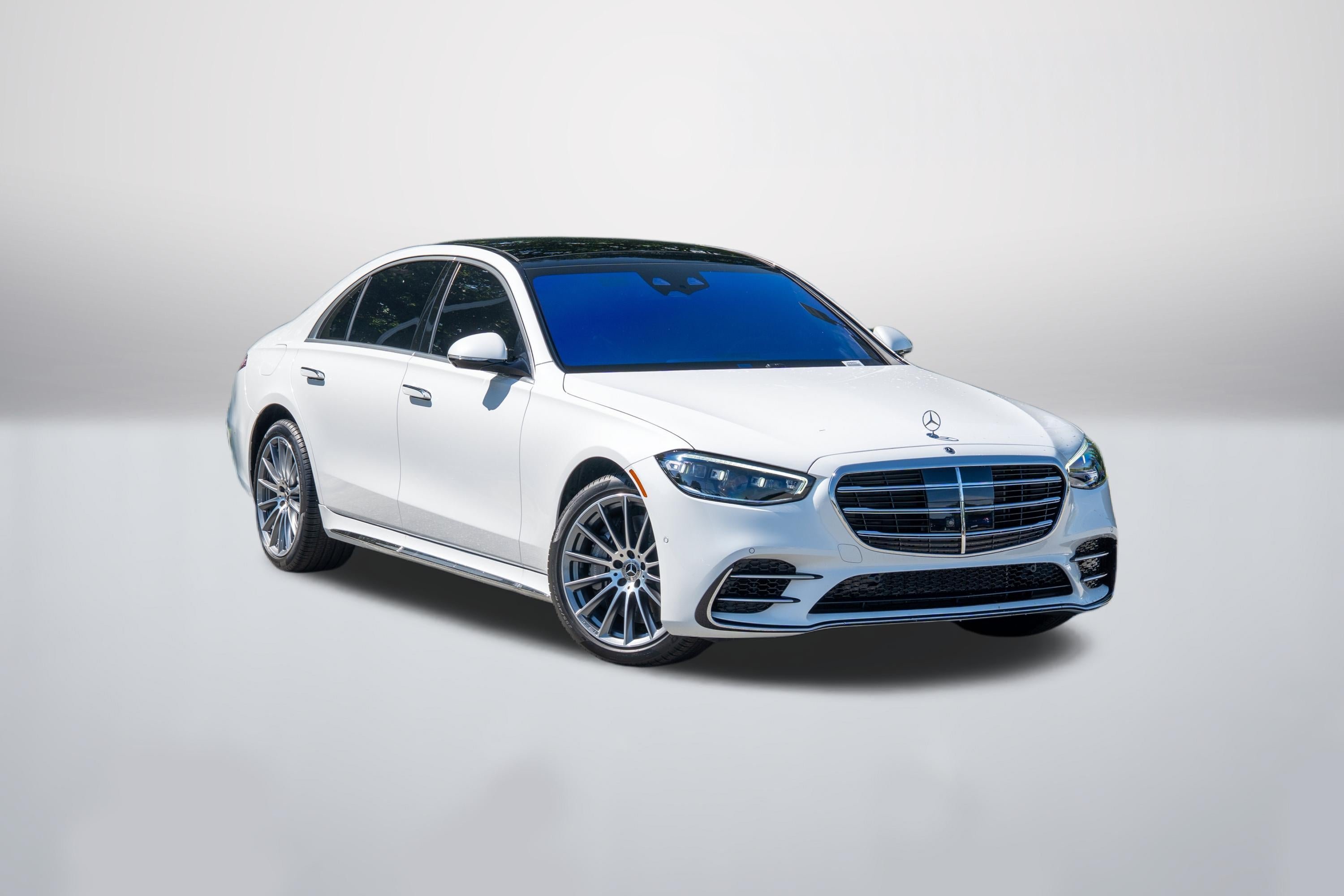 Used 2025 Manufaktur Moonli Mercedes-Benz S 580 4MATIC® image 1