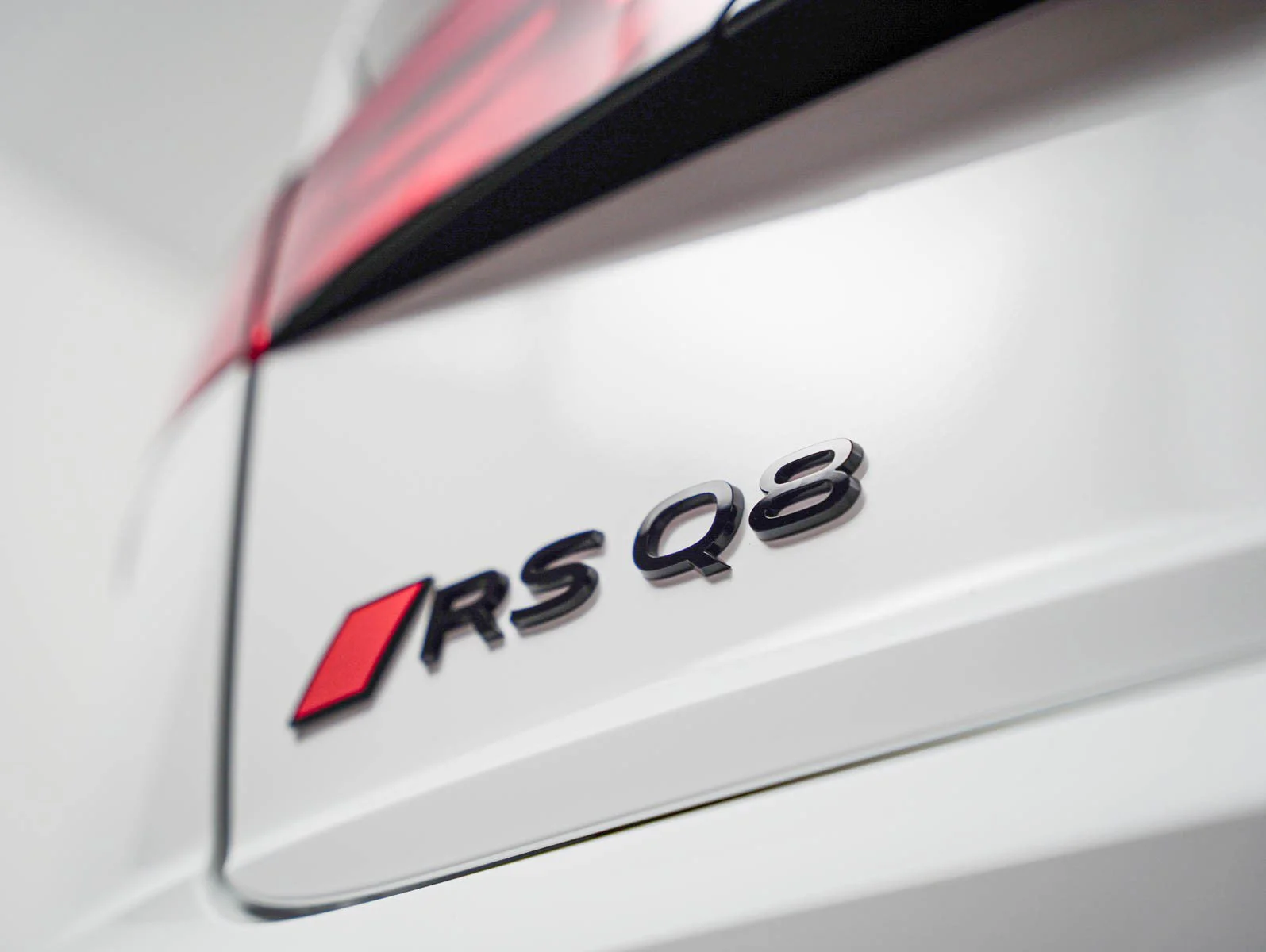 New 2026 Carrara White Audi performance image 27