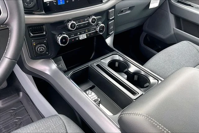 New 2026 White Ford XLT image 7
