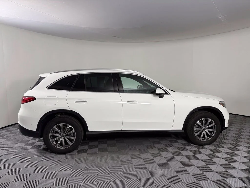 Certified Used 2026 White Mercedes-Benz GLC 300 image 9