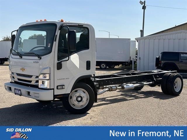 2025 Chevrolet Low Cab Forward 5500 XG 