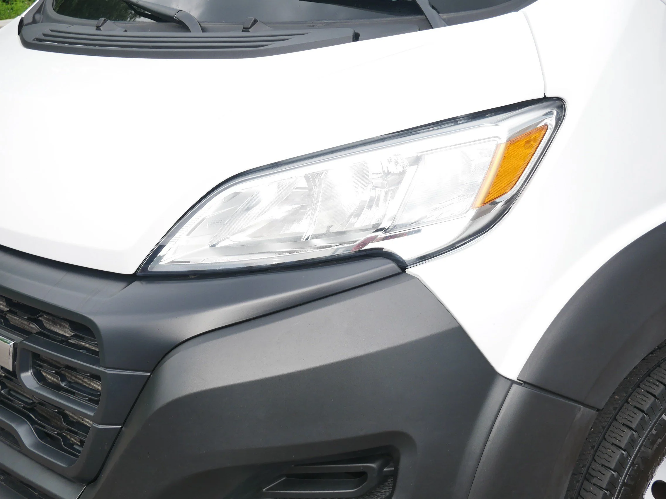 Used 2023 Bright White Clearcoat Ram  image 16