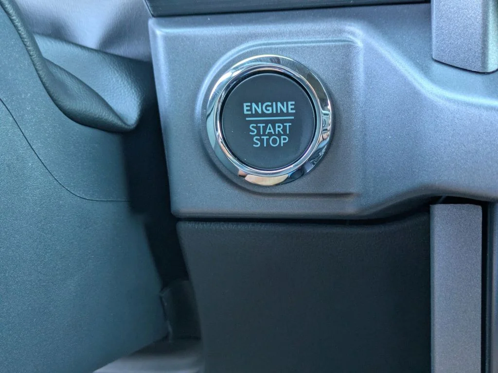 New 2026 Oxford White Ford XLT image 32