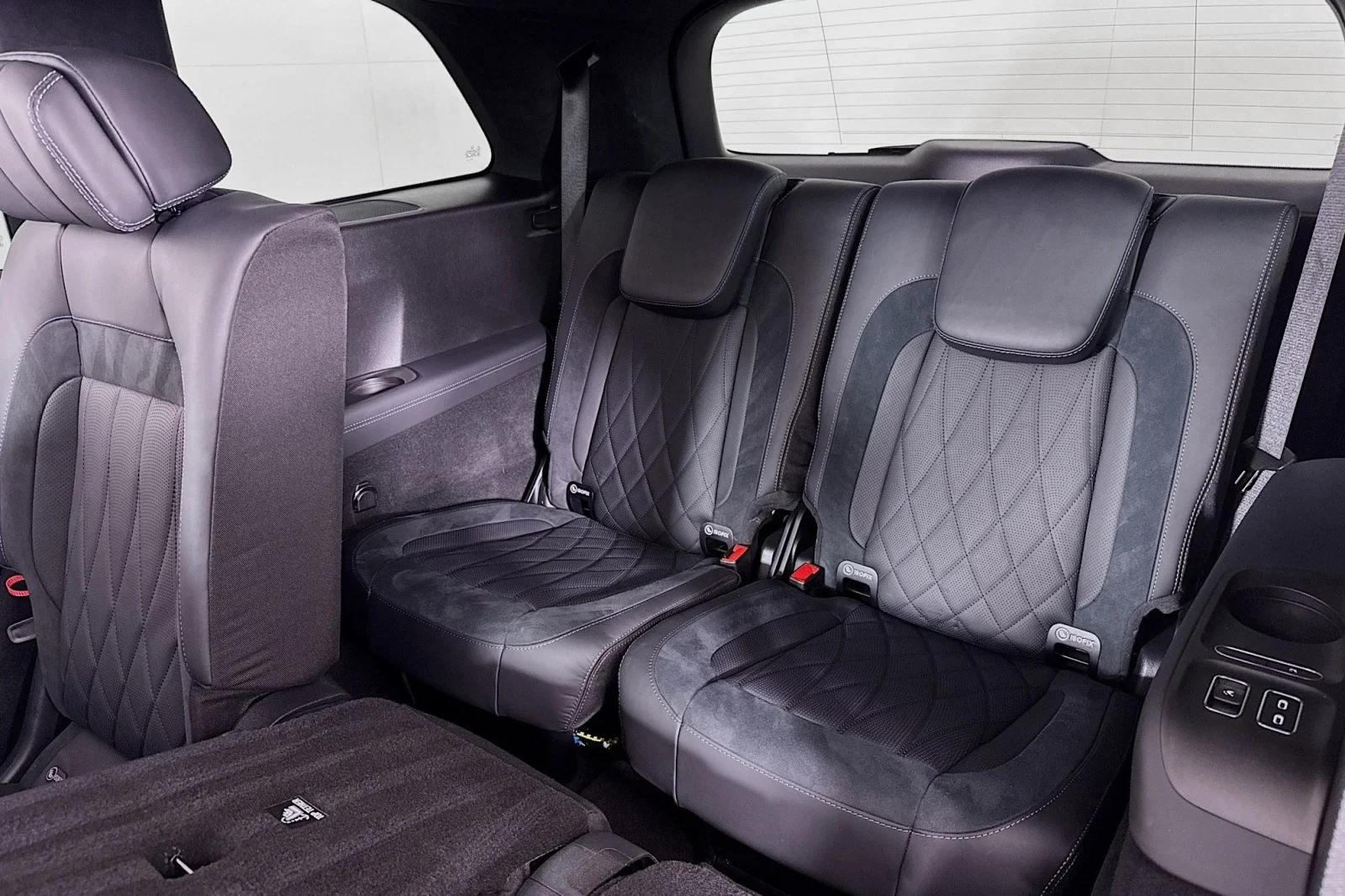 Certified Used 2025 Black Mercedes-Benz AMG® 63 image 9