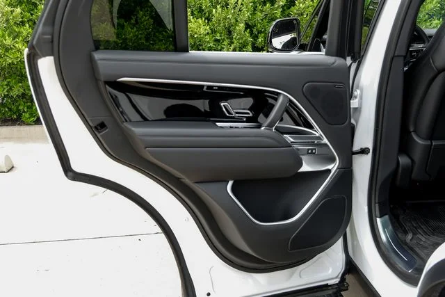 2026 Land Rover Range Rover SE - Photo 59