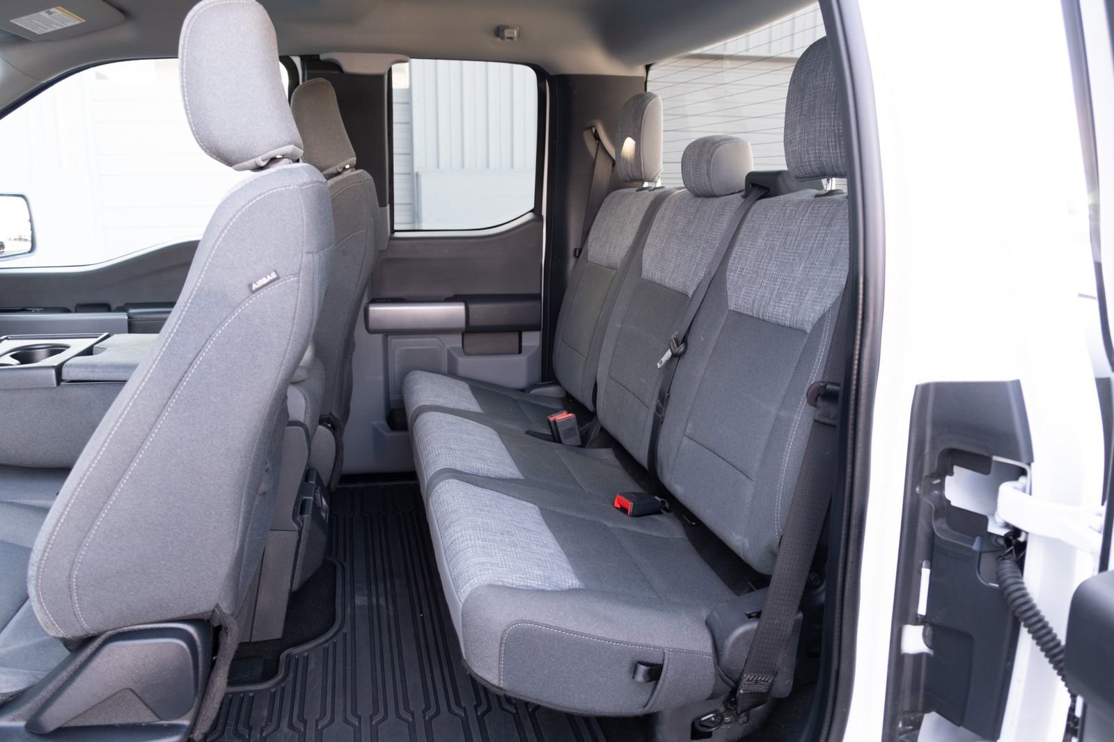 Used 2023  Ford XLT image 13